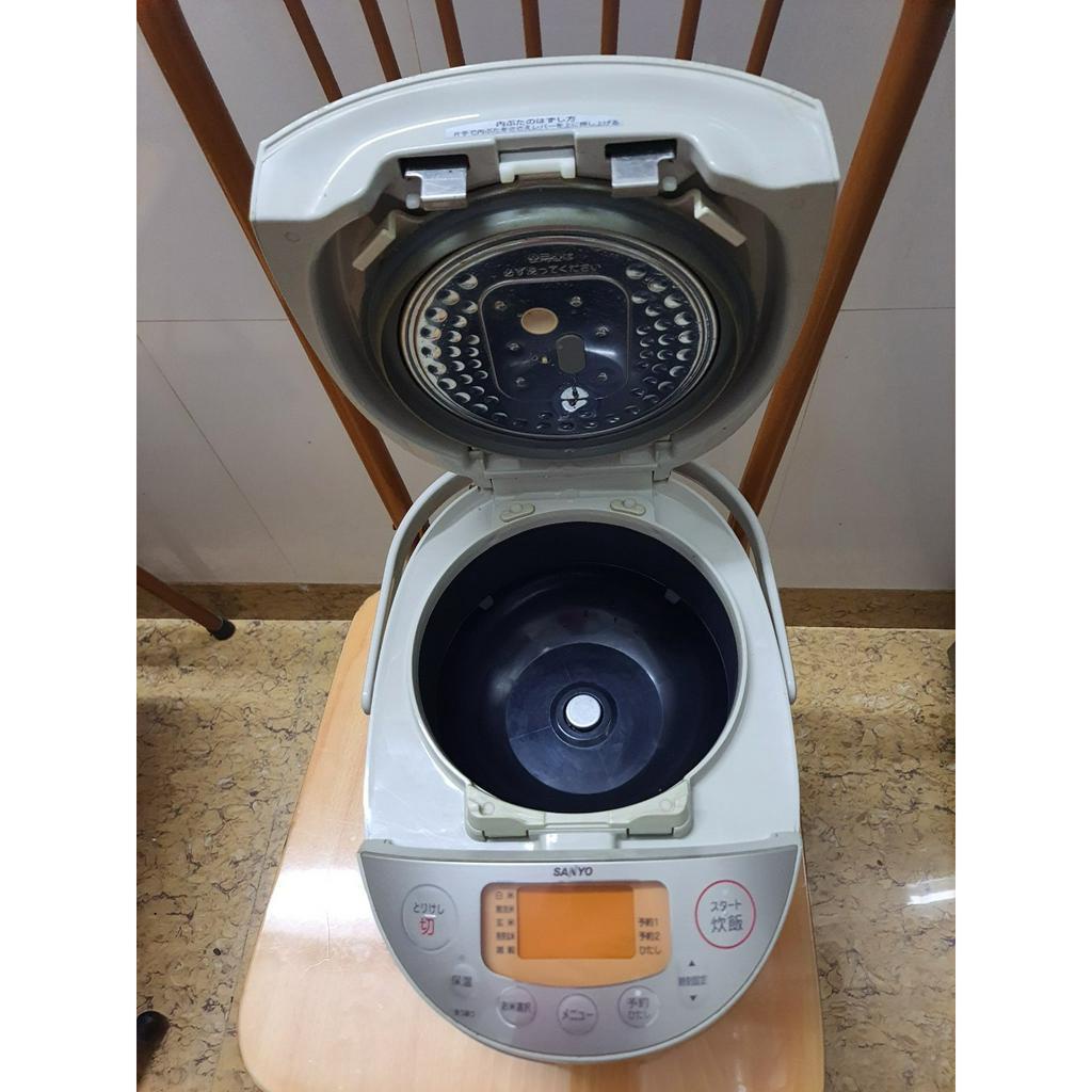 Nồi cơm điện cao tần áp suất Sanyo xoài 1L nhật bãi