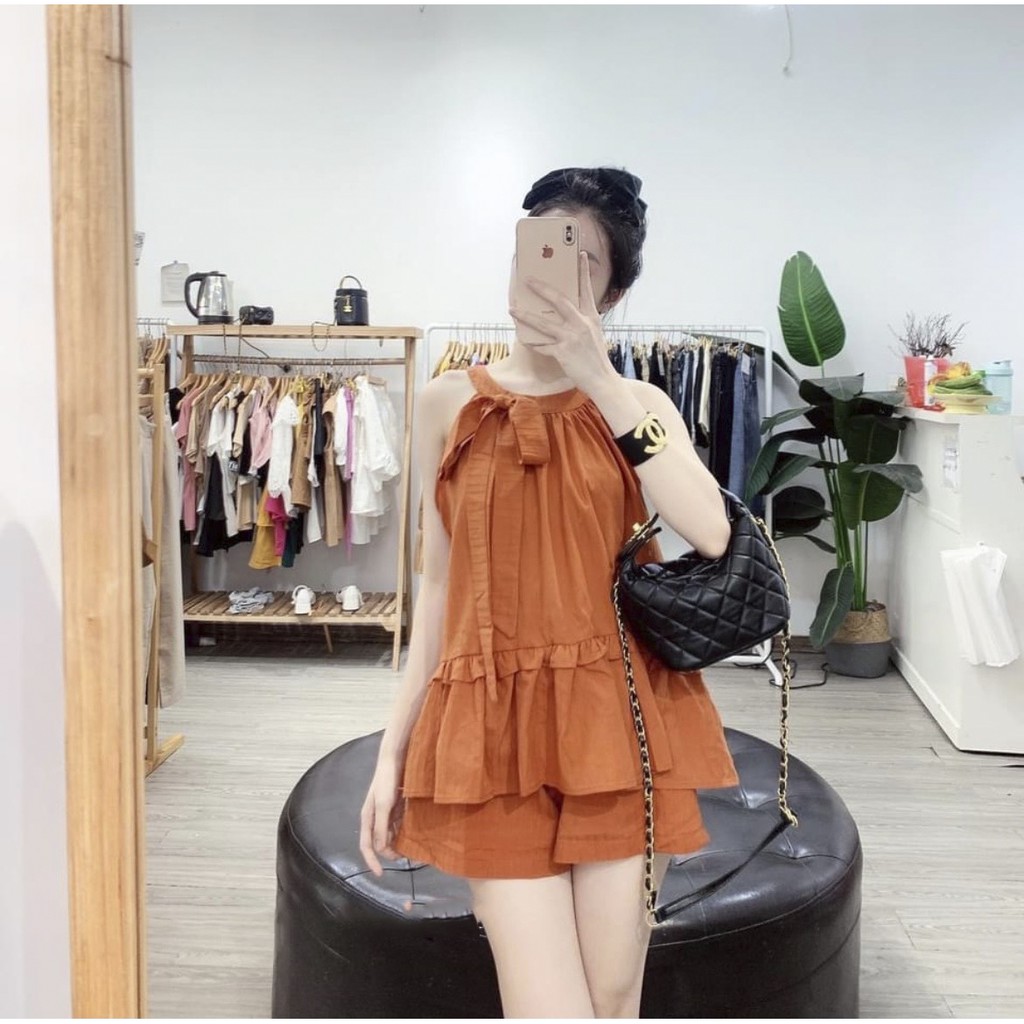 Set Áo Yếm Cam Nơ Cổ Kèm Quần Sooc Đũi Ren Hoa Siêu Xinh | BigBuy360 - bigbuy360.vn