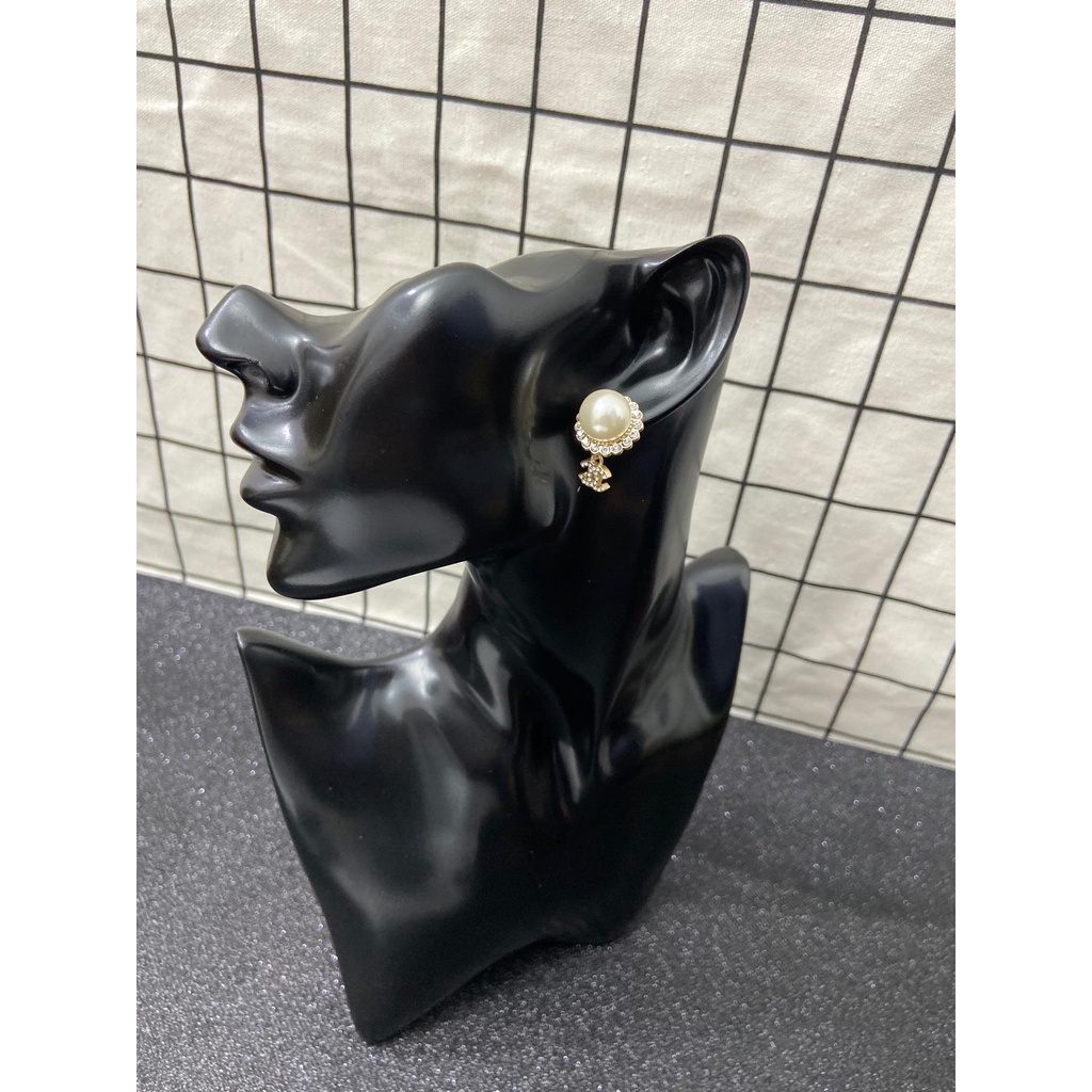 Khuyên Tai Chữ c Thời Trang Thanh Lịch Đẹp Mắt