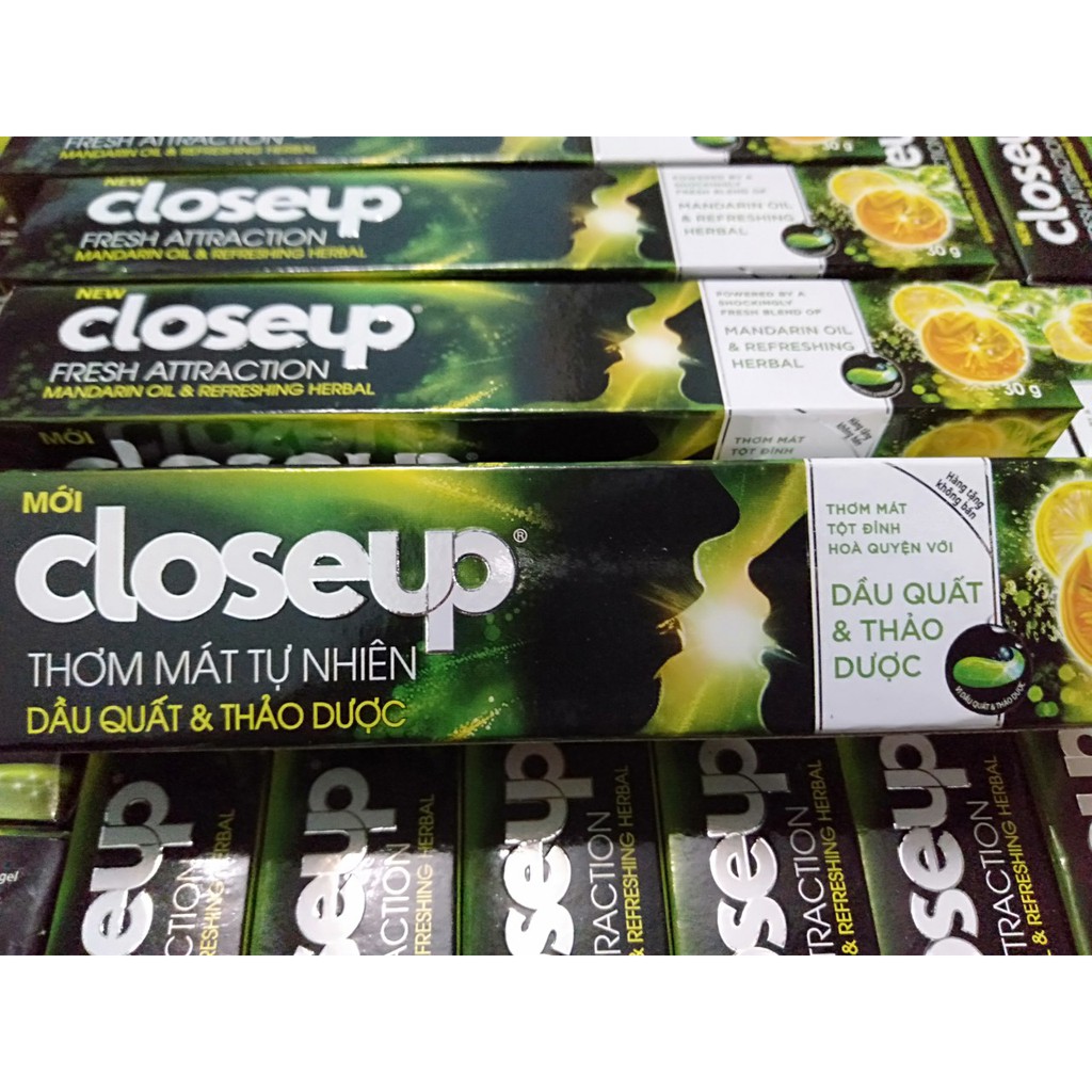 Kem đánh răng Close.up dầu quất và thảo dược mới 30g (mini)