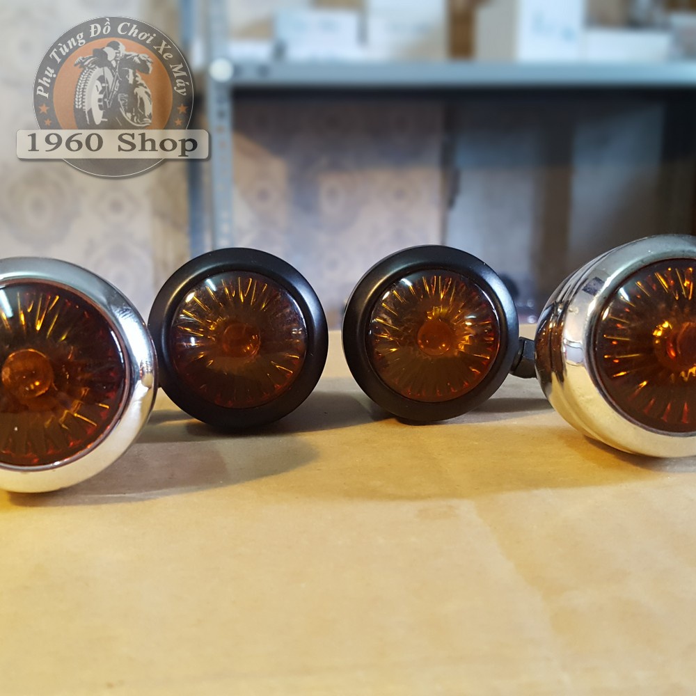 Xi nhan độ classic hột vịt loại nhỏ bằng sắt sơn tĩnh điện và mạ inox - Phù hợp độ Cafe Racer Tracker Win 67 Dream CUB v