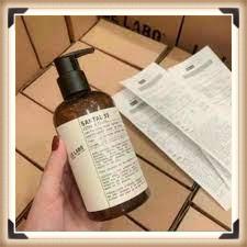 SỮA TẮM NƯỚC HOA LE LABO SANTAL 33 chai 330ml