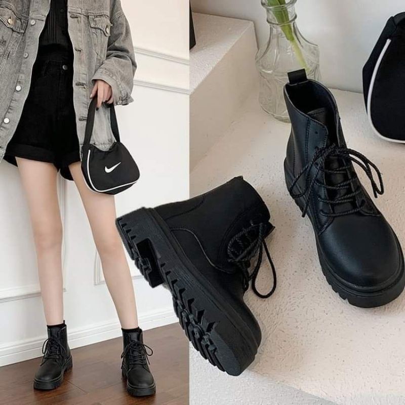 [ORDER] Giày boots nữ buộc dây màu đen đế bằng phong cách thời trang trẻ trung năng động🍬🍭 | BigBuy360 - bigbuy360.vn
