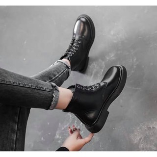 Boot Nữ Buộc Dây Doctor Marten