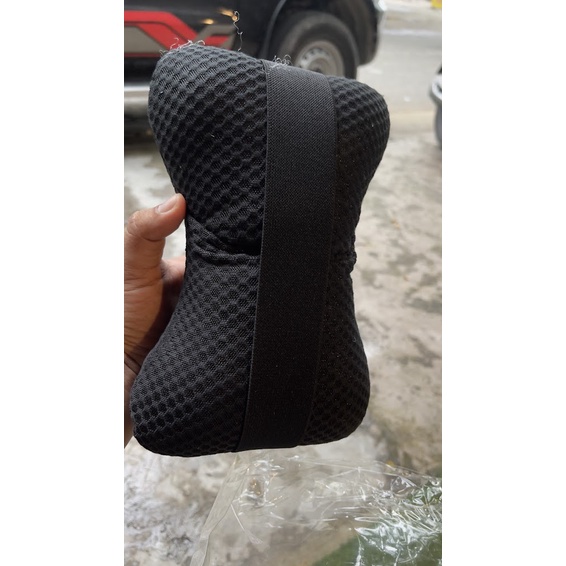 Gối tựa đầu và cổ vải lưới size  25 * 17 cho xe hơi ( 1 cái ) giao màu ngẫu nhiên
