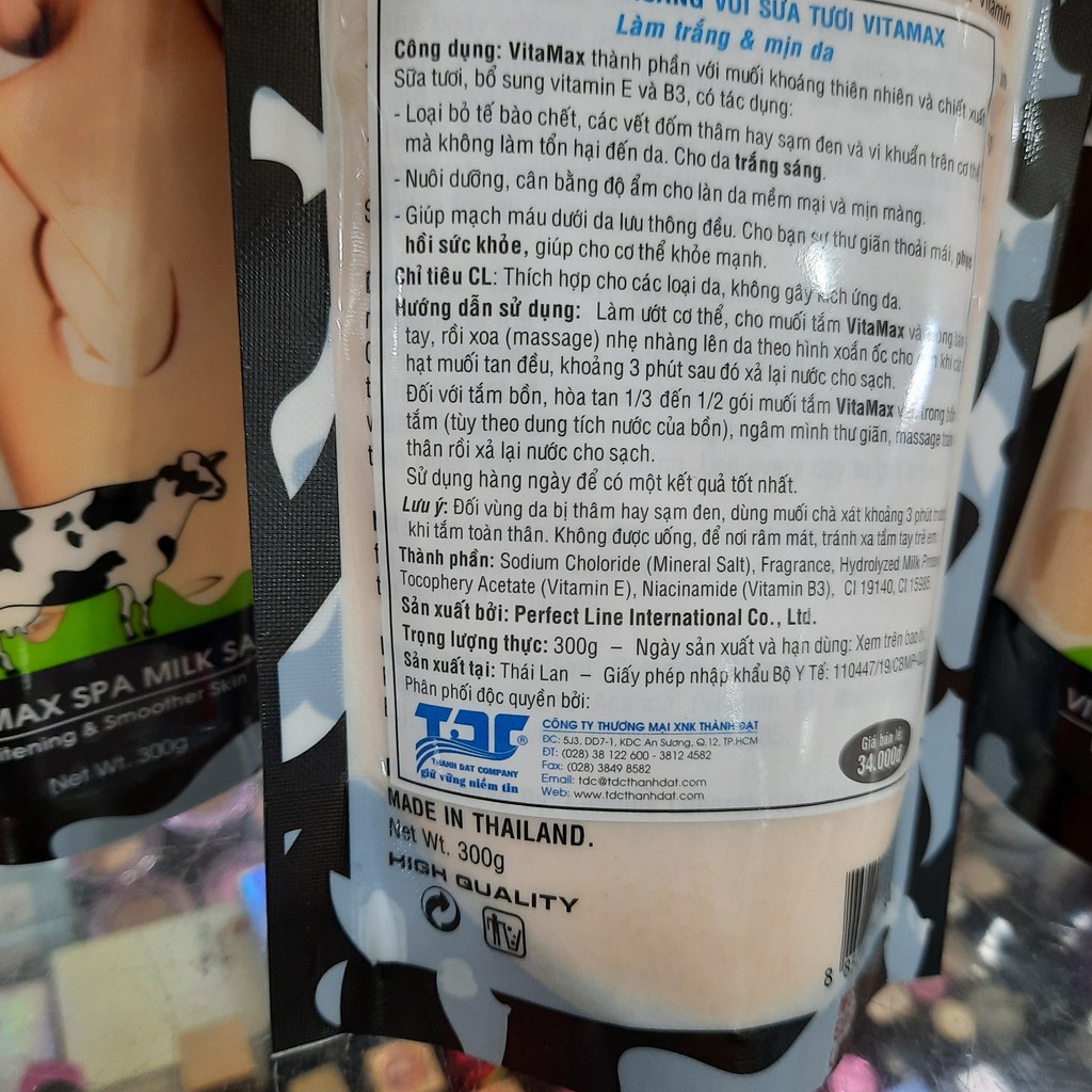 Tắm Muối Khoáng Với Sữa Tươi Vitamax 300g