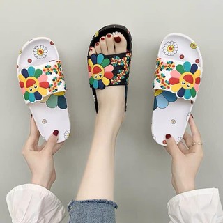 Dép hoa đen trắng nhựa nguyên khối