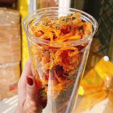 Cơm cháy khô bò 300g ZiZum , Món ngon đồ ăn vặt Hà Nội, hũ pet siêu đẹp, đặc sản không béo, mới nhất và lạ mệng | BigBuy360 - bigbuy360.vn