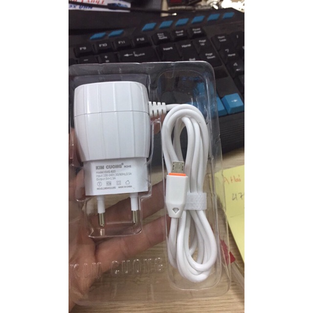 Sạc kim cương 820 mẫu mới nâng cấp 813