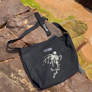 SKELETON TOTEBAG
