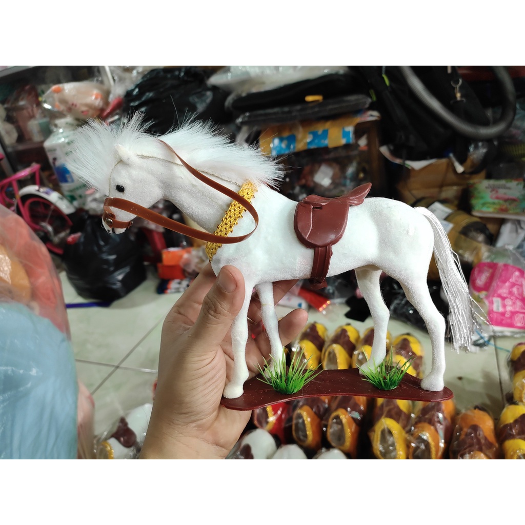 NGỰA LẮC ĐẦU PHONG THỦY ĐỂ XE HƠI SIZE LỚN
