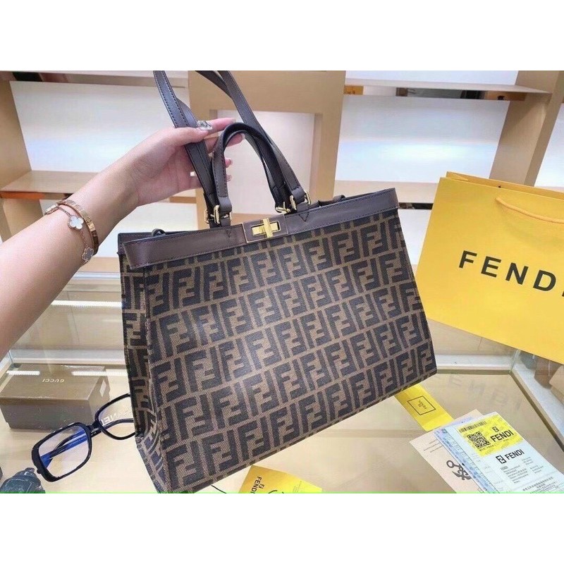 FENDI BAG THỔ CẨM HOẠ TIẾT MỚI SPSL Sz 45