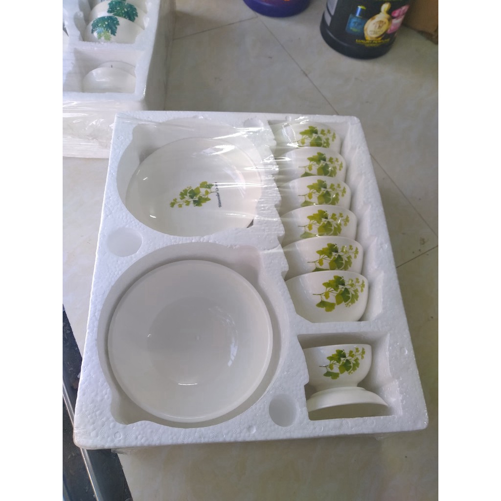 Bộ bát đĩa 11 món sứ cao cấp Bát Tràng (hàng Việt Nam chất lượng cao) (loại lông vũ, cỏ 3 lá, lá xanh xẫm)