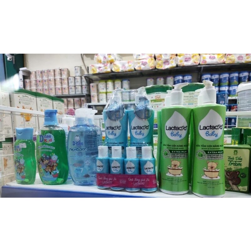 Combo 2 chai sữa tắm gội trẻ em lactacyd gental care lactacyd bb 500ml tặng kèm 4 chai nhỏ