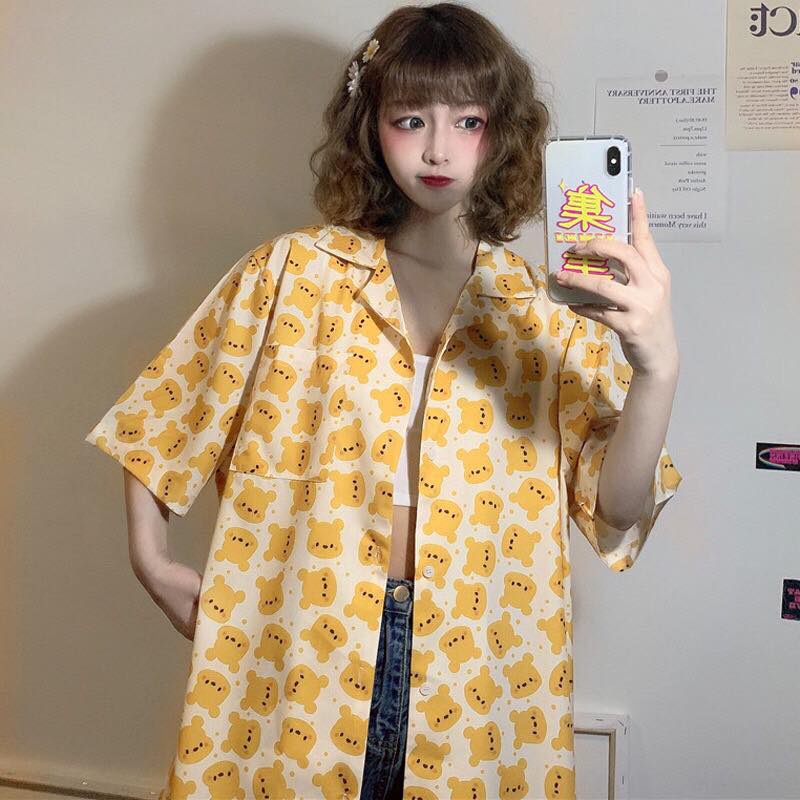 Sơ mi tay lửng gấu pooh vàng chất lụa mềm unisex cryaotic10