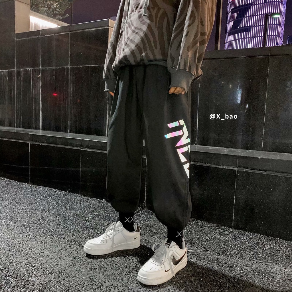 Long pants with dynamic fashion design