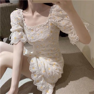 Đầm hoa cúc quảng châu có sẵn kèm ảnh thật
