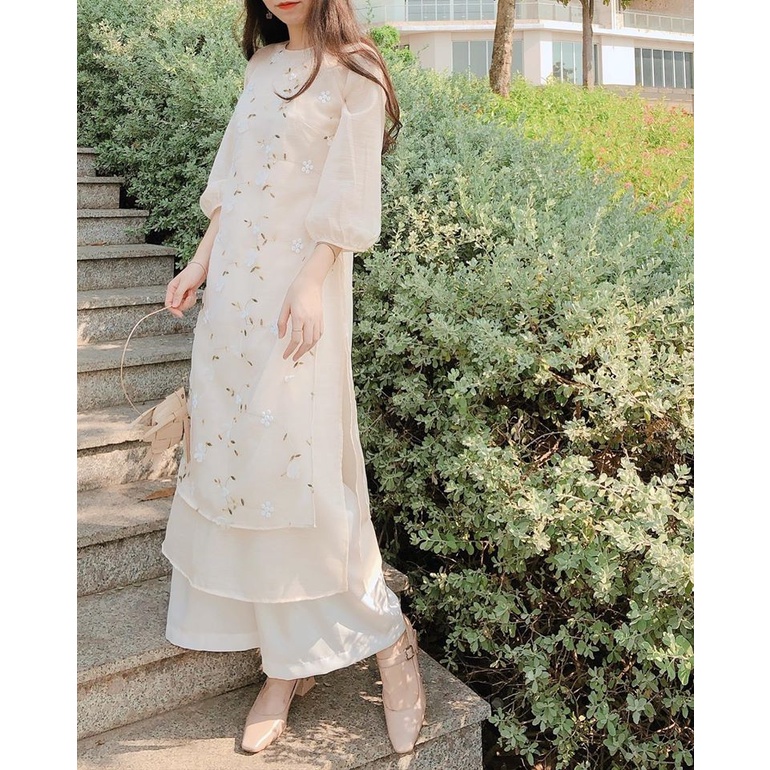 Áo Dài Cách Tân Nữ Tay Bồng Cổ Tròn Ren Hoa Nổi AZ29