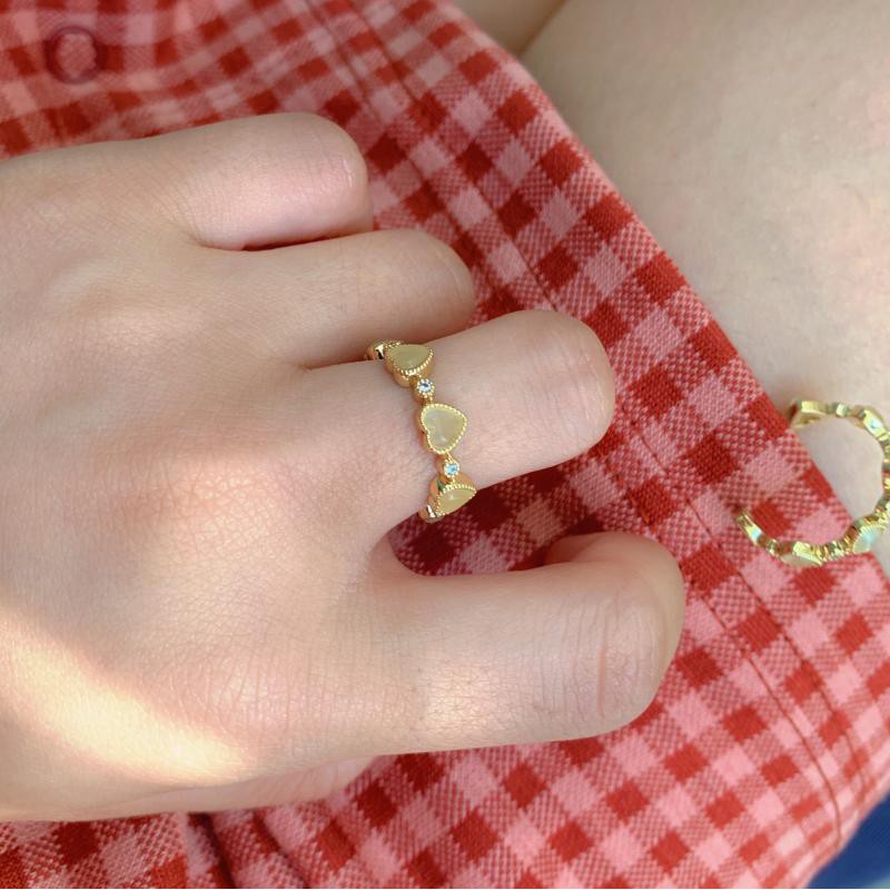 Nhẫn hở mặt trái tim đính đá opal phong cách retro