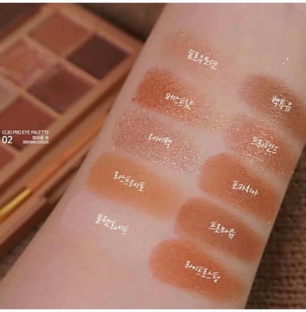 Bảng phấn mắt Clio Pro Eye Palette 10 ô Moncosmetics