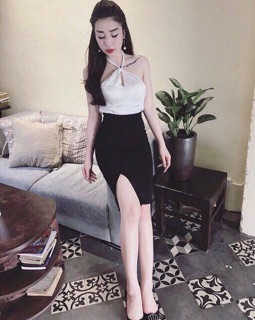 chân váy body xẻ trước