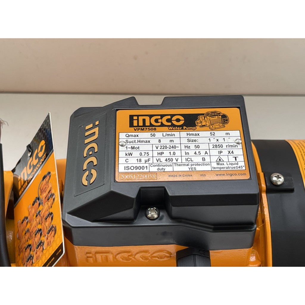 Máy bơm nước 750W (1HP) Ingco VPM7508