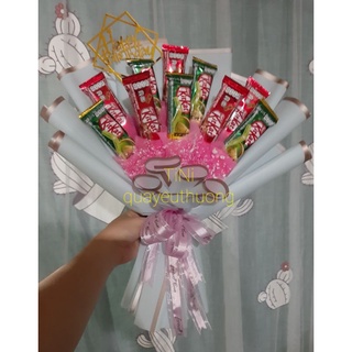 Bó hoa kitkat