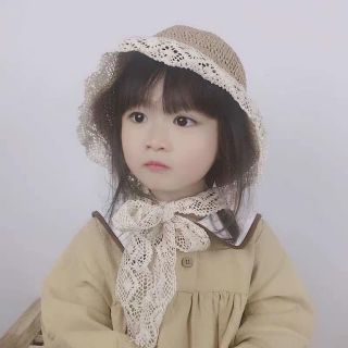 Mũ cói pha ren buộc dây cho bé!!!