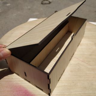 Hộp Quà Nắp Bật