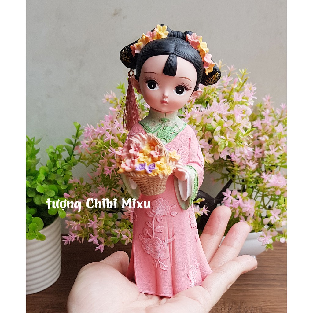 Tượng chibi thiếu nữ ôm giỏ hoa cổ trang 3 D