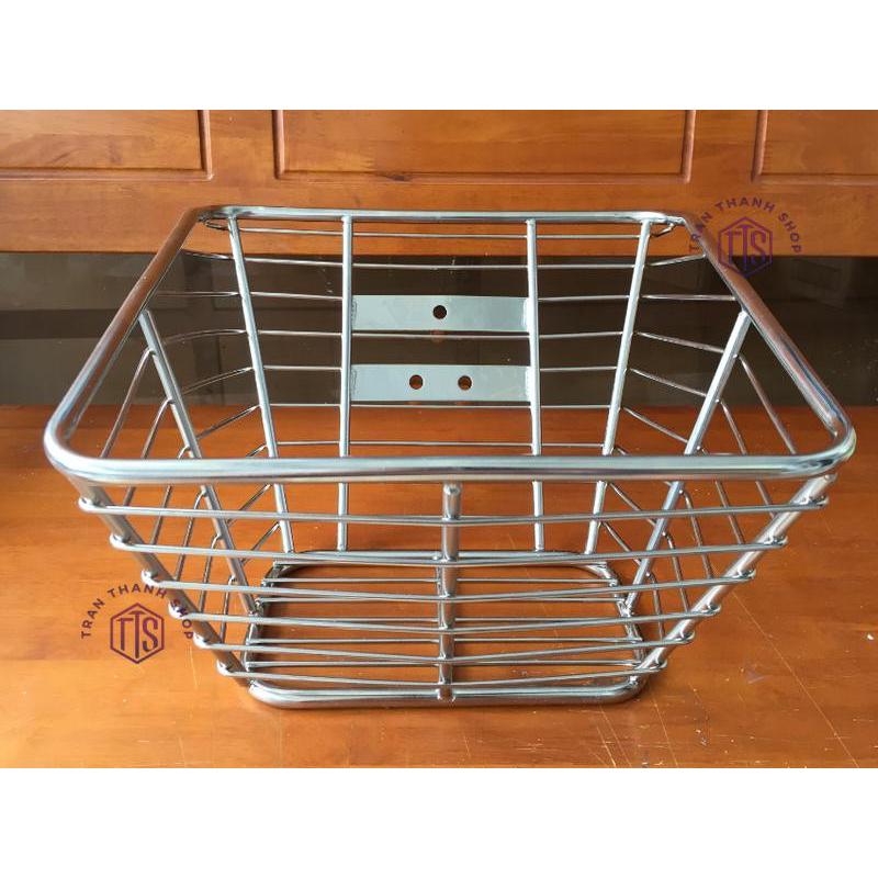 Rổ trước xe máy, rổ xe SIRIUS đã gắn mặt nạ 3 lổ SPARK