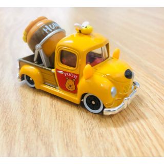 Xe Mô Hình Tomica gấu Pooh
