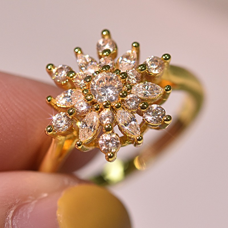 Sáng Tạo Mới Nhẫn Đứng Kim Cương Nữ 18K Hoa Hồng Mạ Vàng