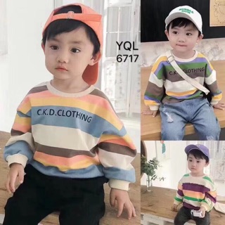 Áo nỉ cầu vồng