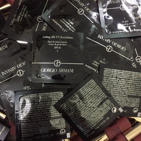[Sample] Kem nền Giorgio Armani lasting silk UV Foundation | BigBuy360 - bigbuy360.vn