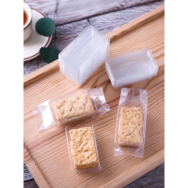 Khay đựng bánh dứa (100c)