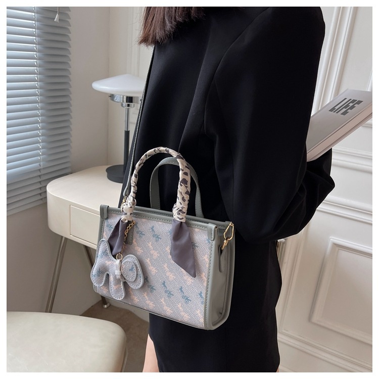 Túi Đeo Vai In Họa Tiết Độc Đáo Thời Trang Cho Nữ