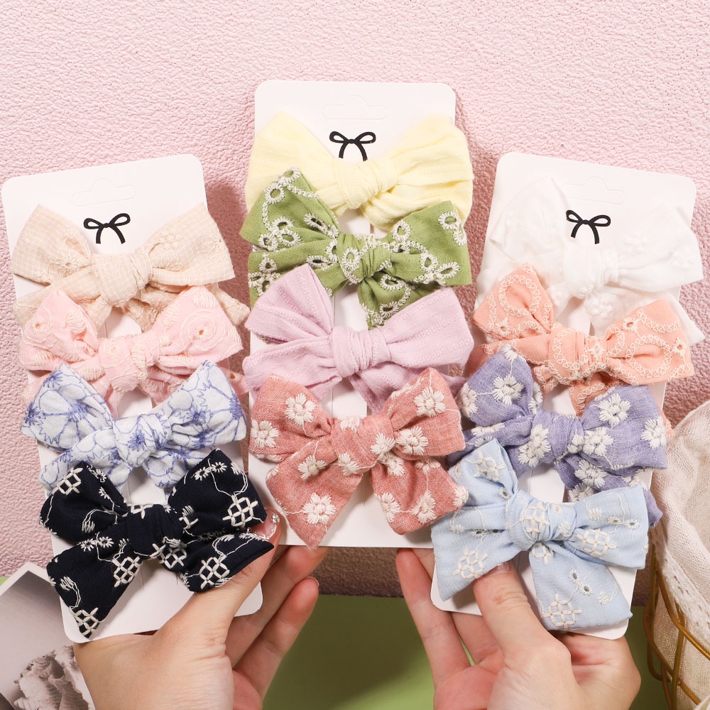 Set 4 kẹp tóc KIDSBOWS trang trí nơ thêu họa tiết hoa xinh xắn dành cho bé gái