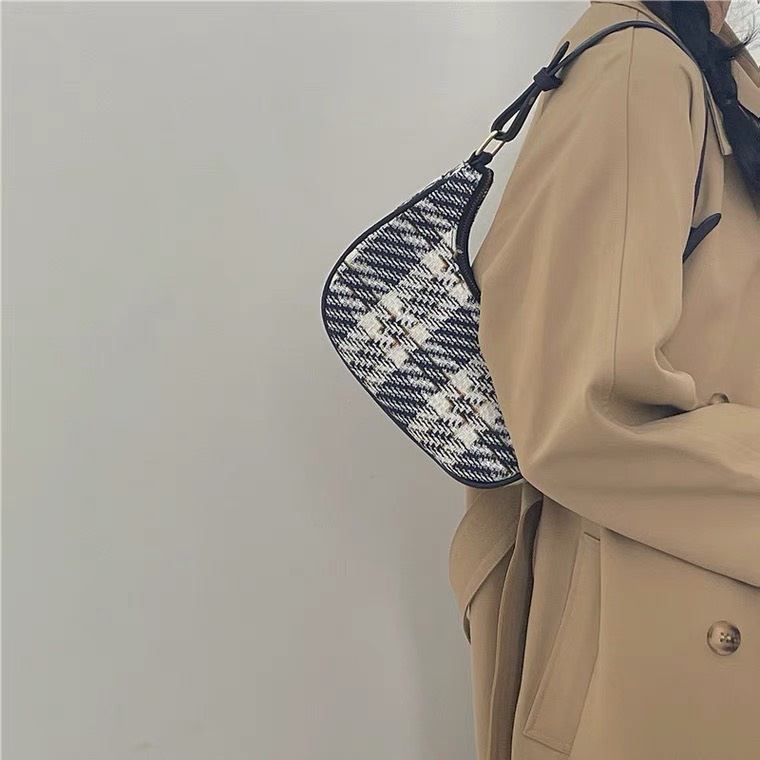 Túi kẹp nách, túi đeo vai vải dạ đẹp đi chơi phong cách mới hot trend HH 280