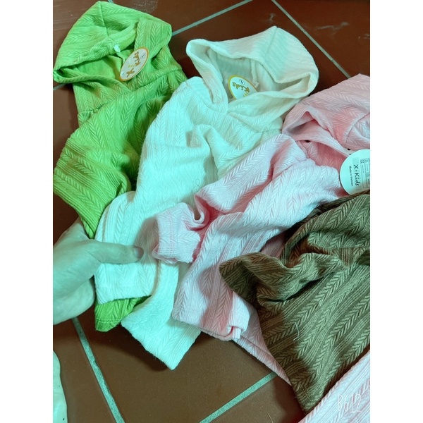 Bộ len vặn thừng cho bé gái