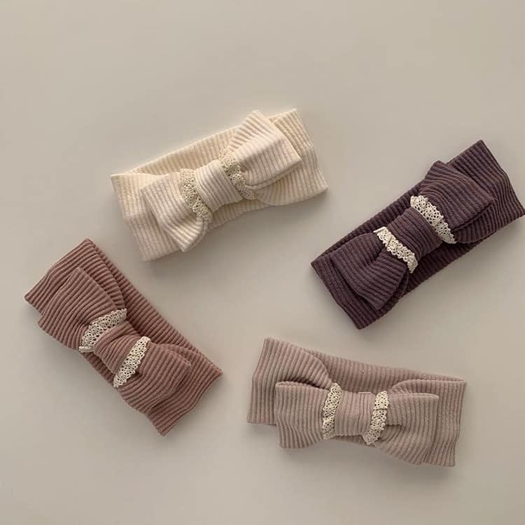 Quần Yếm Hàn Quốc Cho Bé Gái Chất Len Mềm Mại, Co Giãn Tốt, Phụ Kiện Mũ Turban