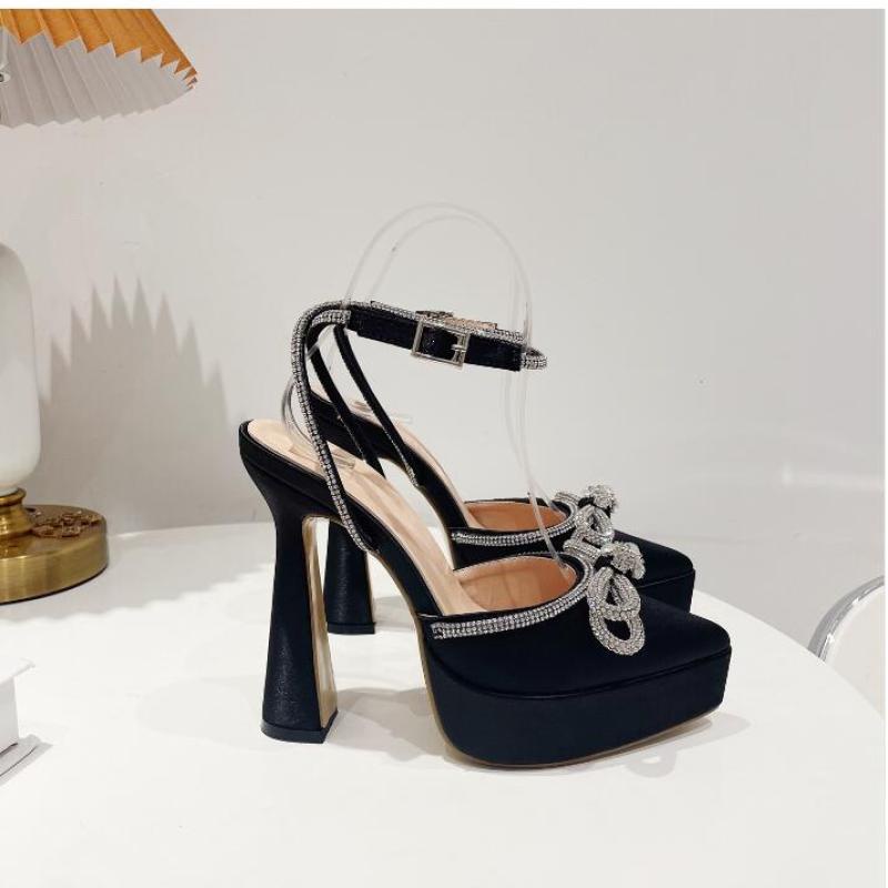 Giày Cao Gót Mũi Nhọn Đính Đá Thời Trang Cho Nữ Size 35-42