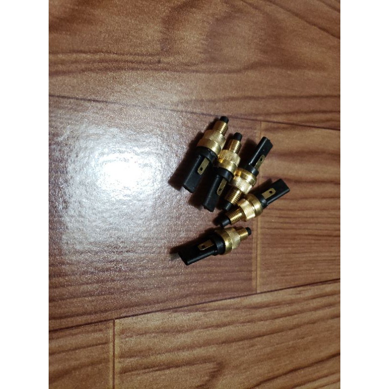 Công tắc đèn phanh, công tắc tay phanh vespa et8, et4, zip 100