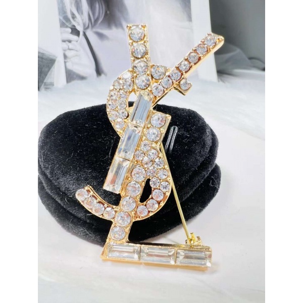 Ghim Cài Áo Hình Kim Cương Pha Lê Sang Trọng Cá Tính Chống Sáng Chói