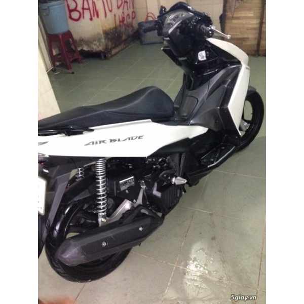 Tem chữ nổi ốp sườn Honda AB Air Blade 125 2013 2014 2015  Xi Trắng