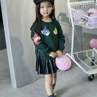 Váy đỏ