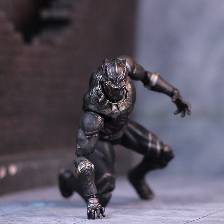 GIÁ HỦY DIỆT Mô Hình Black Panther Chiến Binh Báo Đen SHF - S.H. Figuarts Full Box