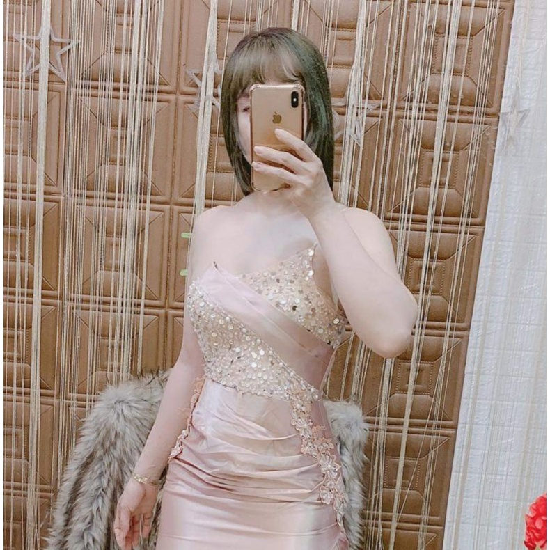 Đầm body sẻ tà đính đá hình thât tư chup