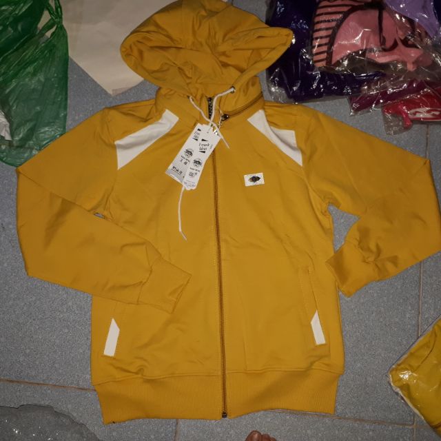 Combo 3 áo khoác 200k