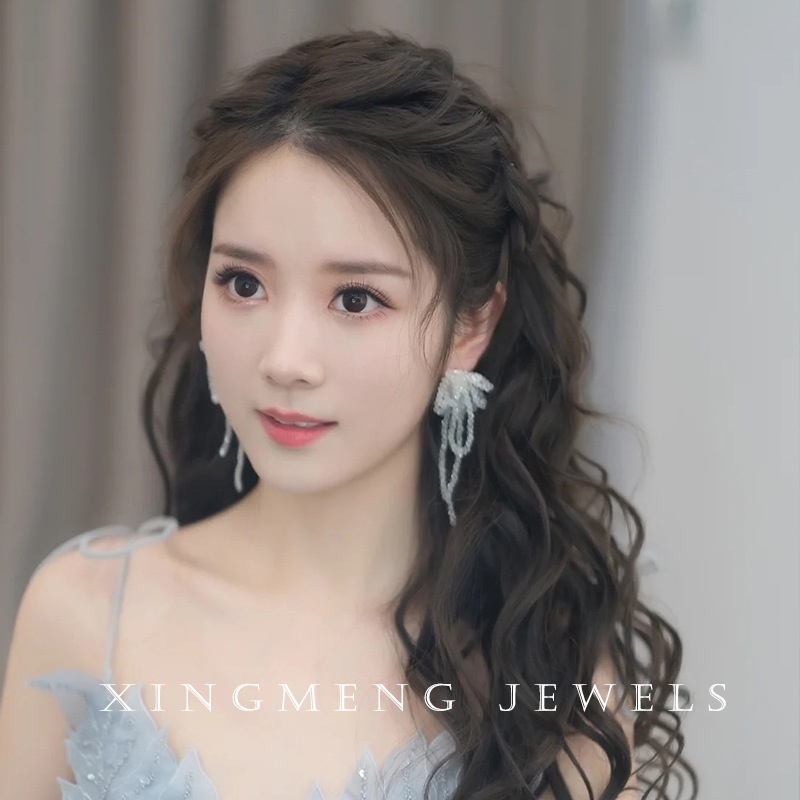 Khuyên Tai Nữ Dài Đính Hoa Thời Trang Hàn Quốc Xinh Xắn